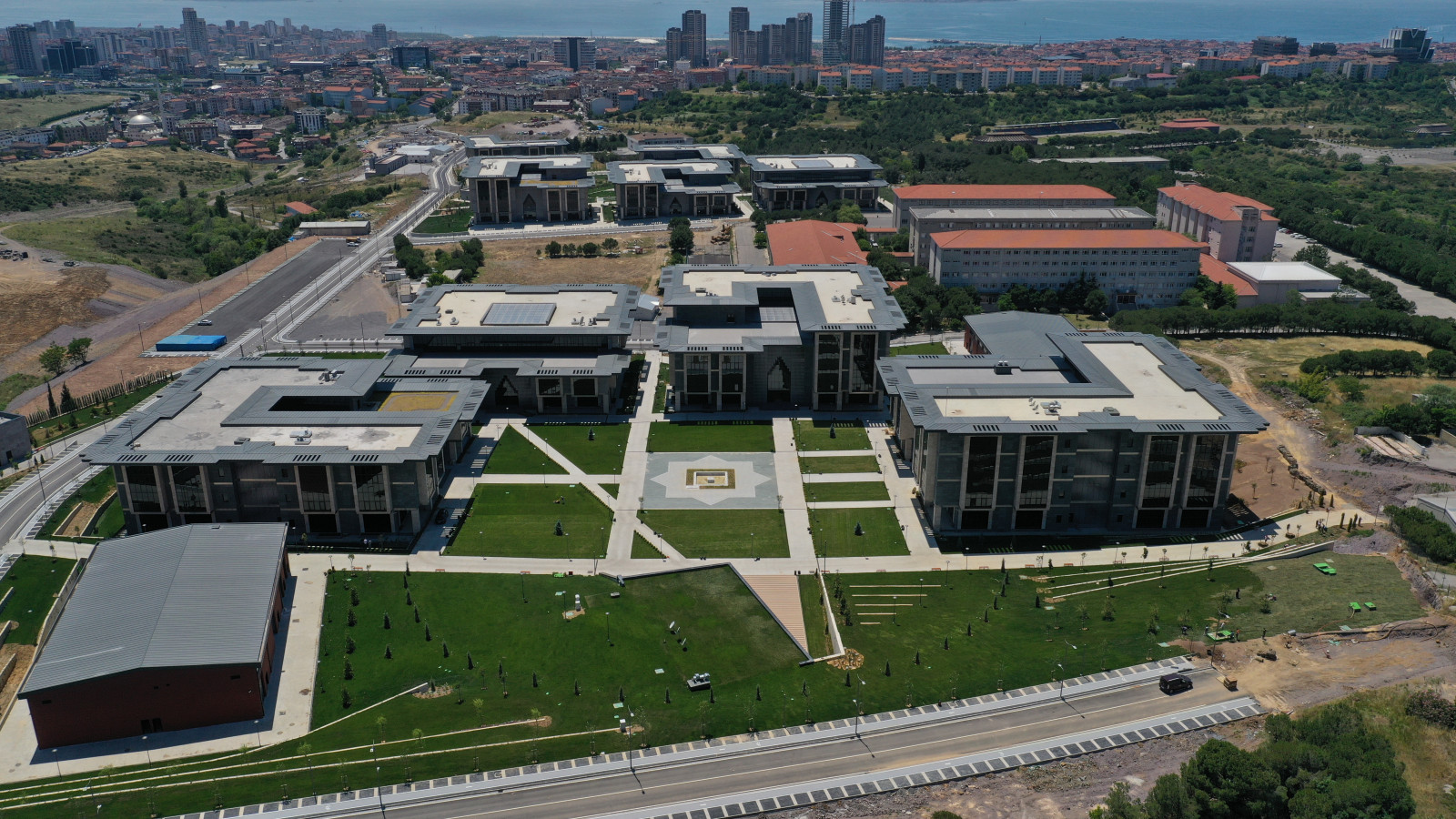 Recep Tayyip Erdoğan Külliyesi'nin 1. Etabı Tamamlandı | Yapı İşleri ve  Teknik Daire Başkanlığı | Marmara Üniversitesi